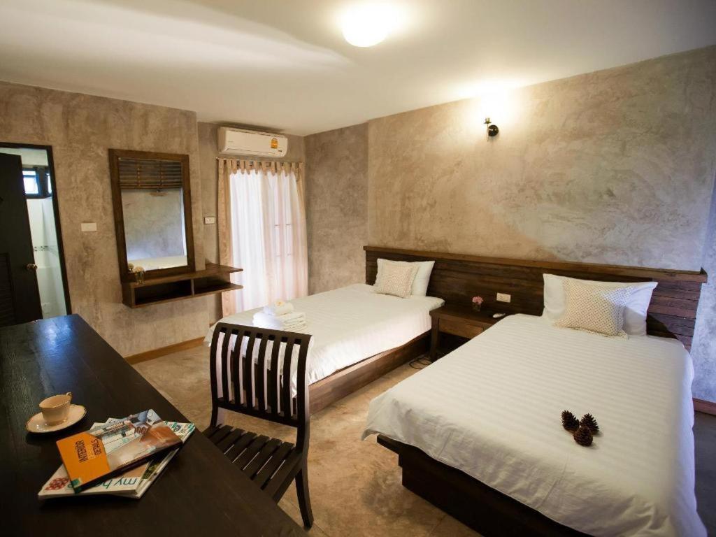 แอท โฮม บูทิก Hotel ลำปาง ภายนอก รูปภาพ