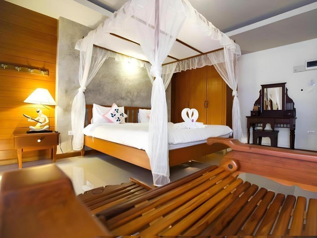แอท โฮม บูทิก Hotel ลำปาง ภายนอก รูปภาพ