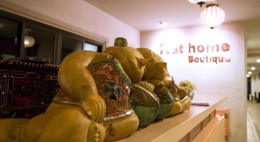 แอท โฮม บูทิก Hotel ลำปาง ภายนอก รูปภาพ
