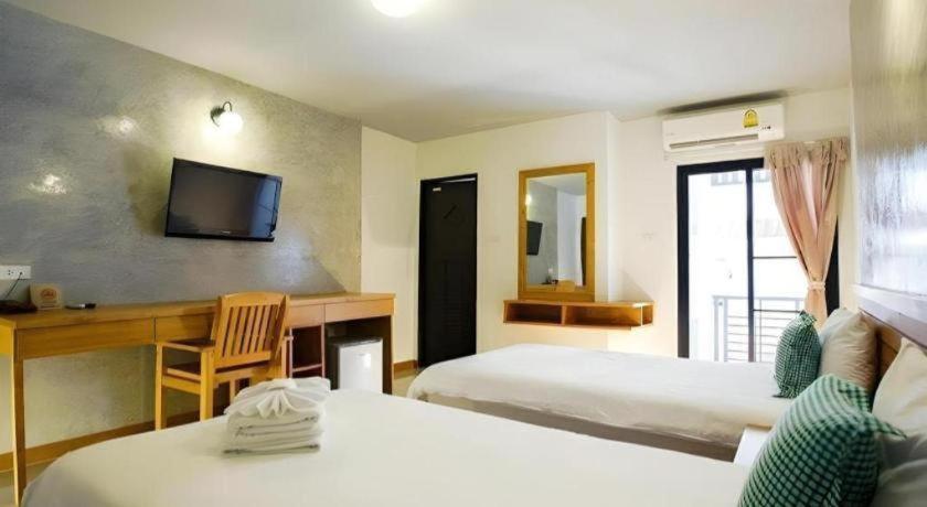 แอท โฮม บูทิก Hotel ลำปาง ภายนอก รูปภาพ